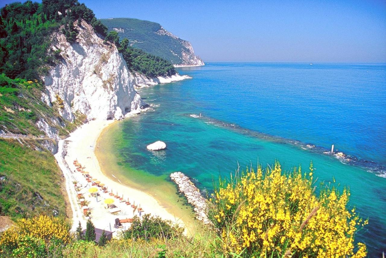 Affittacamere Villa Zelinda 시롤로 외부 사진